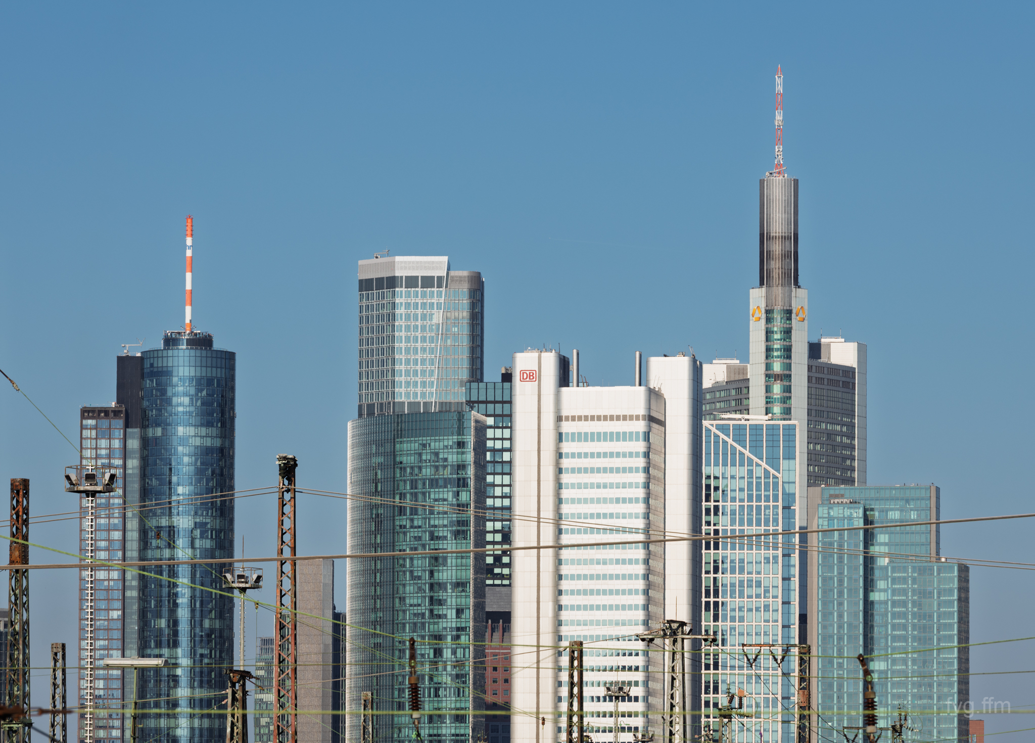 skyline03.jpg